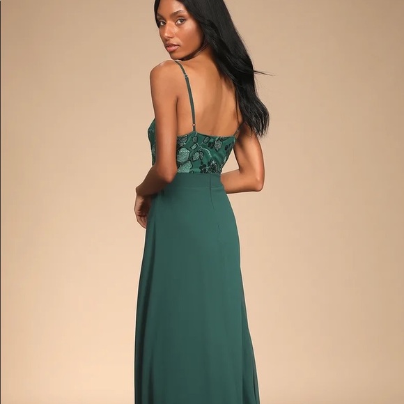 Lulu’s Long Green Maxi Dress - Picture 2 of 2